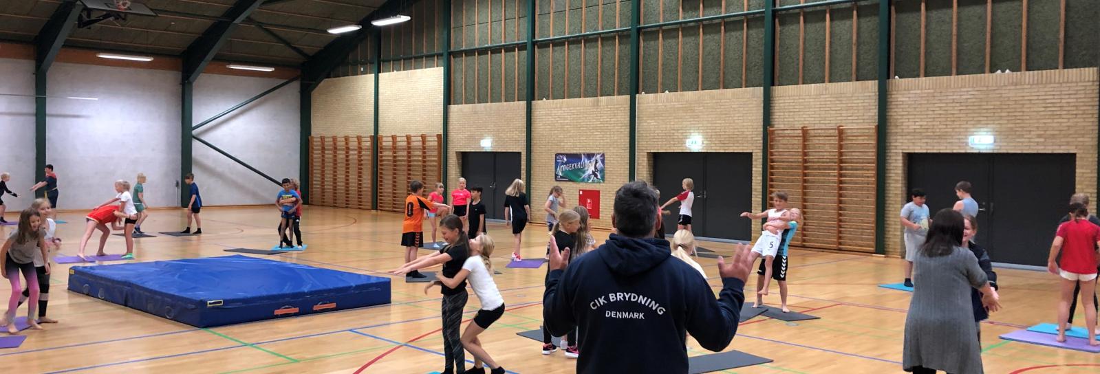 Brydning er leg, bevægelse og samarbejde 